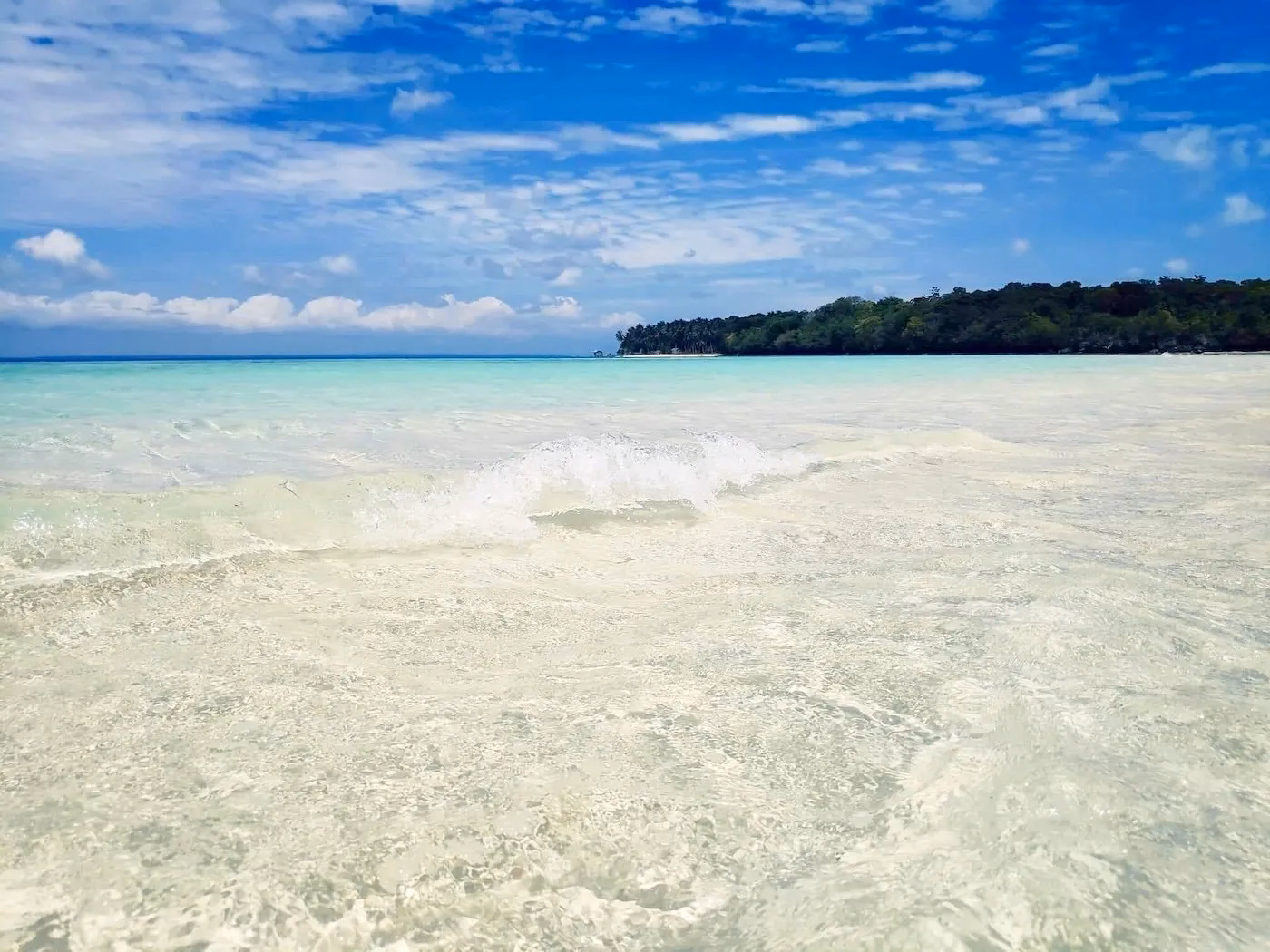 Balabac 3 Days 2 Nights Island Hopping Package