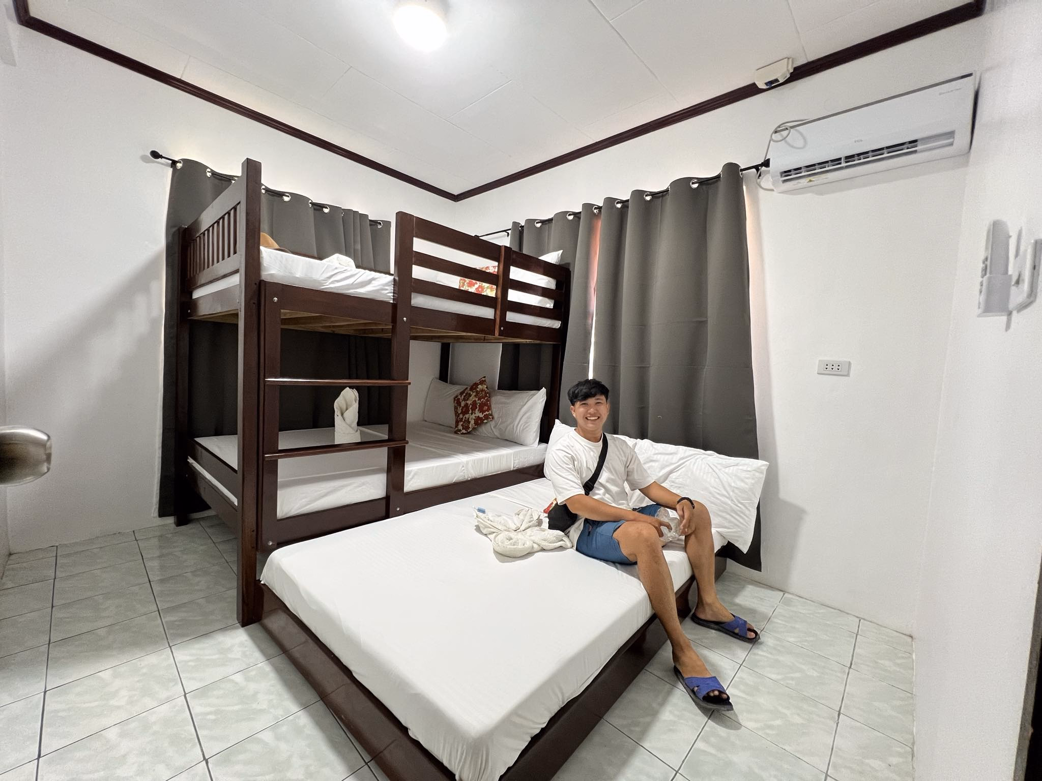 image-https://cdn.palawanwebsolutions.com/clarkkent/ckhomestay/ckhomestay005.avif1