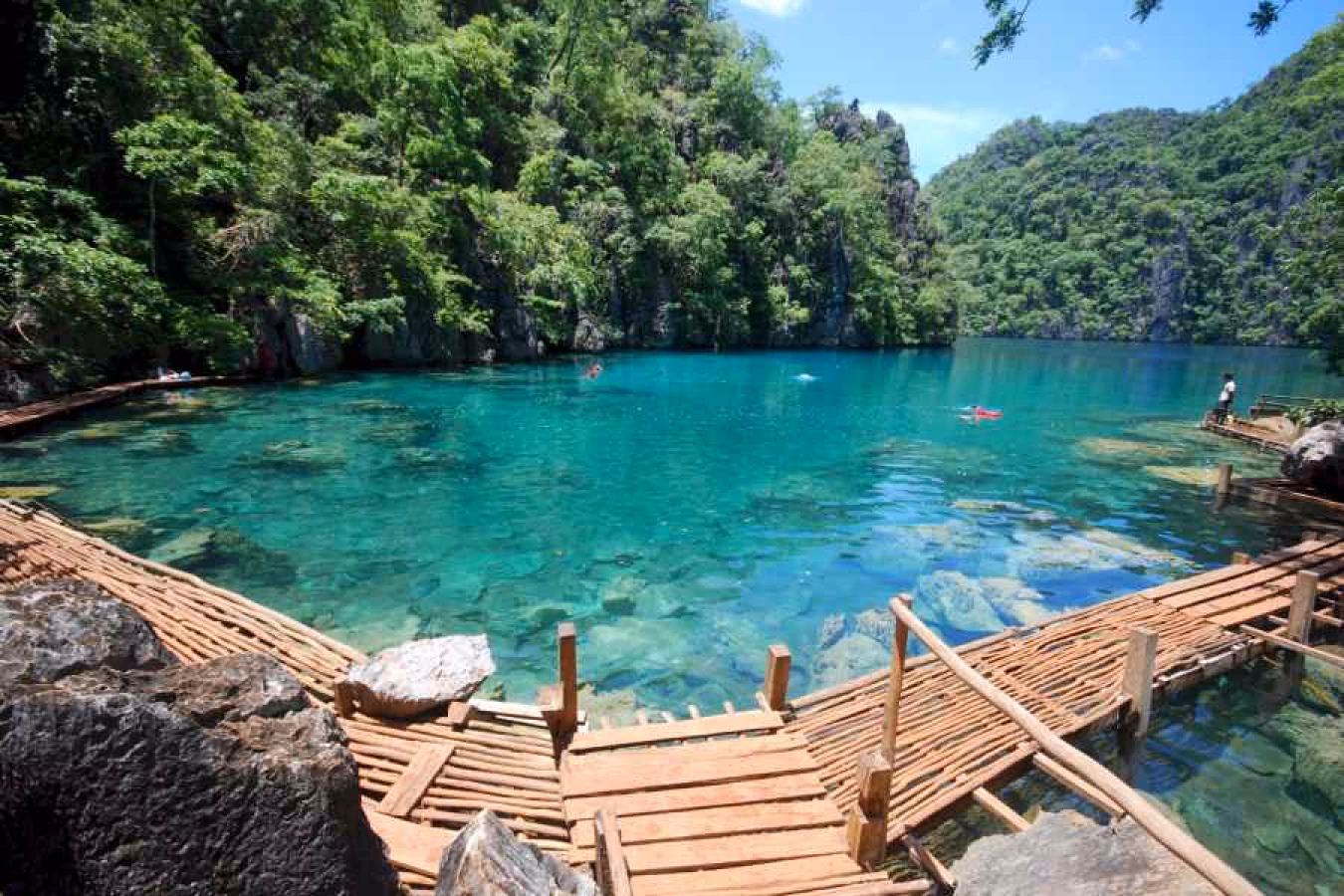 image-https://cdn.palawanwebsolutions.com/clarkkent/coron/tour-a/islas.avif1